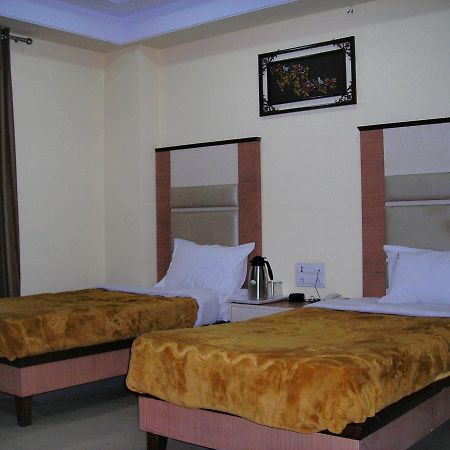 Hotel Dolphin Rāipur Εξωτερικό φωτογραφία